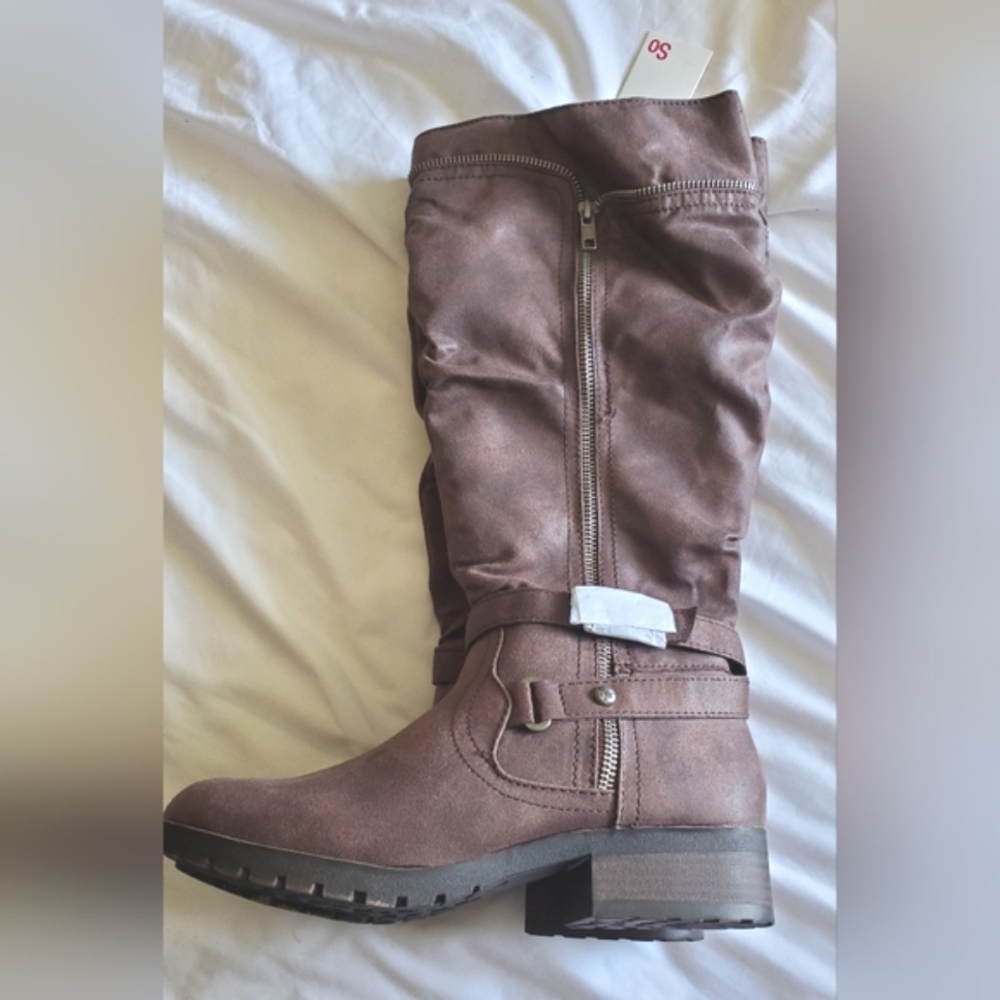 BRAND NEW. SO Stonecrop Brown faux suede knee boots. Wide Calf. 9 1/2.